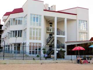 Апартаменты VIP Apartments on the beach Феодосия-2